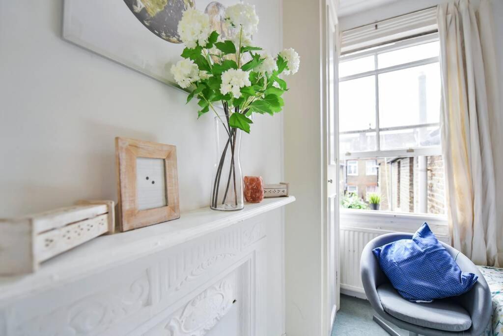 Groves 4 Bedroom, Shepherds Bush Londres Exterior foto